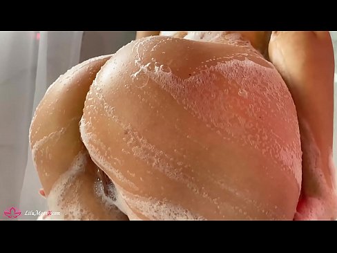 ❤️ Brunette Masturbates Pus karo Vibrator kanggo Intens Orgasme ing Shower ❤ Seks kualitas ing kita ❌️